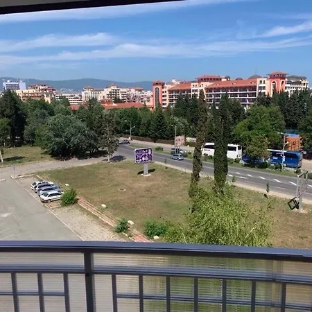 Private In Golden Dreams Appartement
